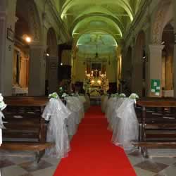 Addobbi in chiesa per matrimonio